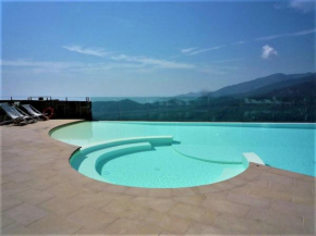 Cosy apartment with terrace in a residence with swimming pool and spa centre Magliolo